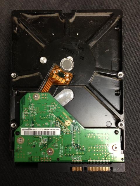 WD3200AAJS-65VWA0 - 07-Dec-2007 - WD-WCARW2780229 - photo-2